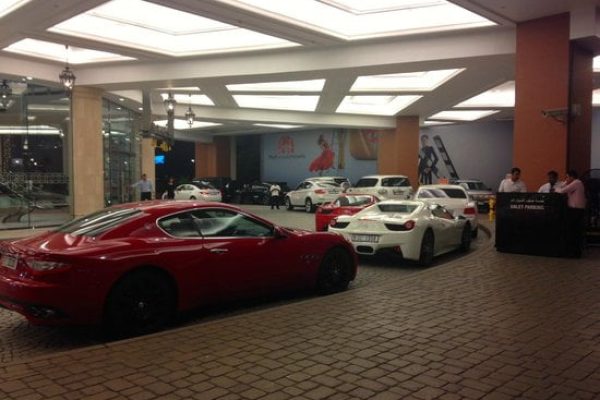 valet parking
